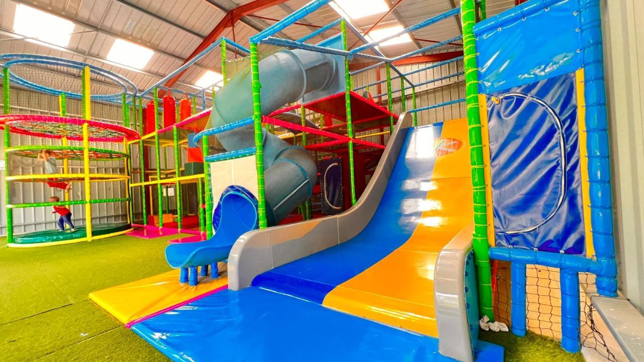 Camping Country Park Touquin - Site Officiel - Next To Disneyland Paris Zewnętrze zdjęcie