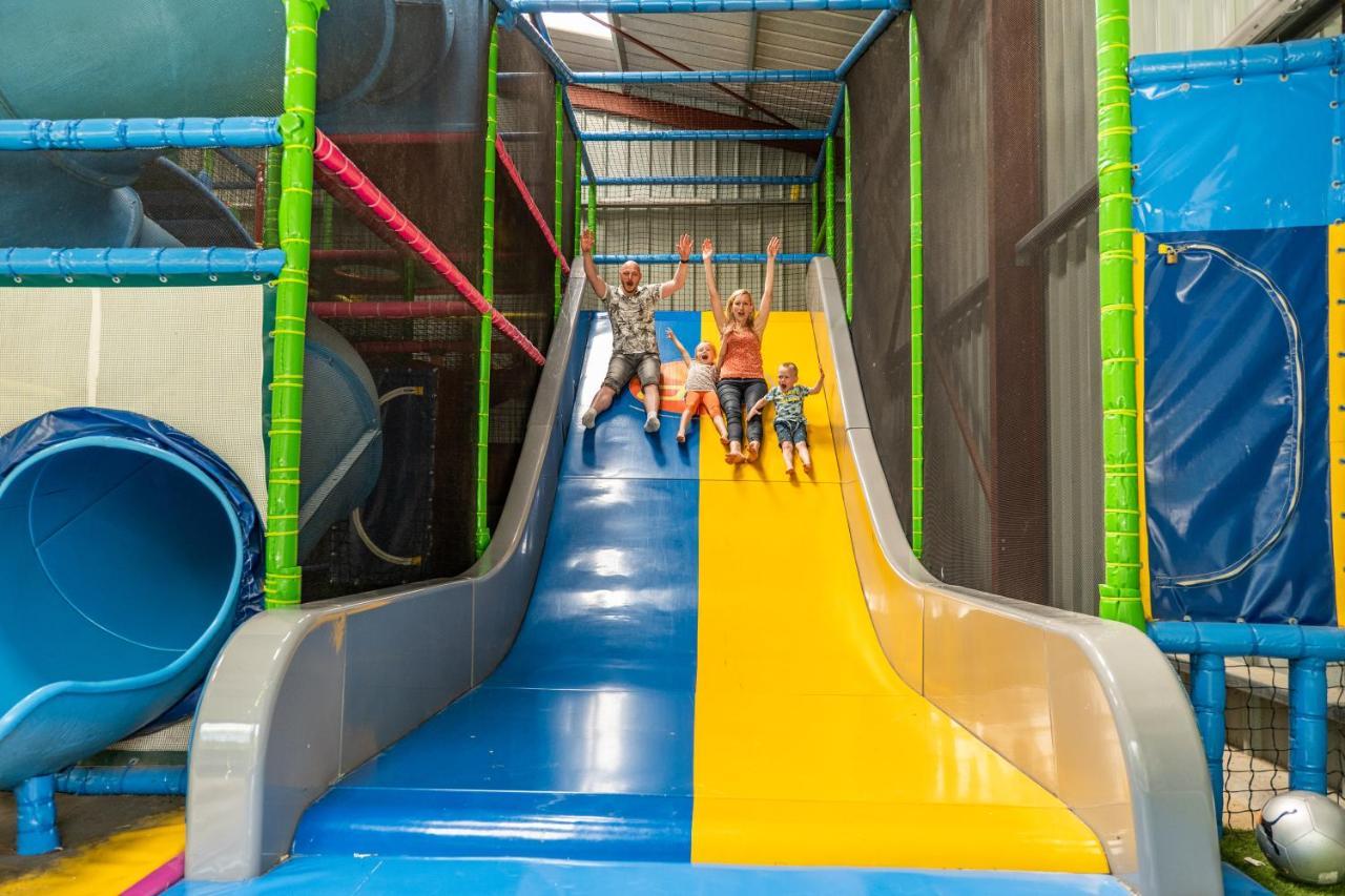 Camping Country Park Touquin - Site Officiel - Next To Disneyland Paris Zewnętrze zdjęcie
